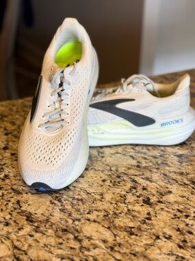 Brooks Glycerin Max